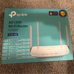 TP-Link White Router Diagram Instruction Poster with Teal Accent